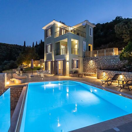 Koumaries Villas ลิเกีย ภายนอก รูปภาพ