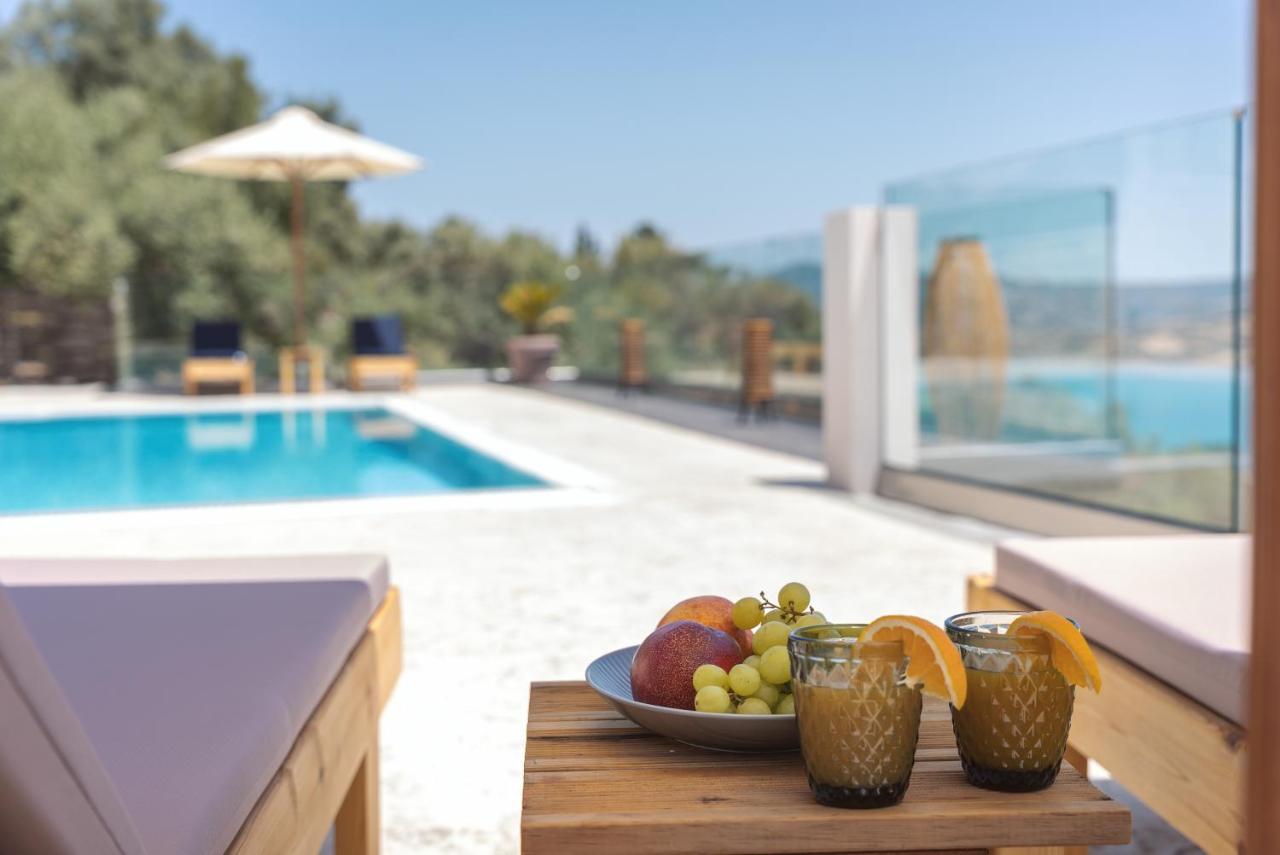 Koumaries Villas ลิเกีย ภายนอก รูปภาพ