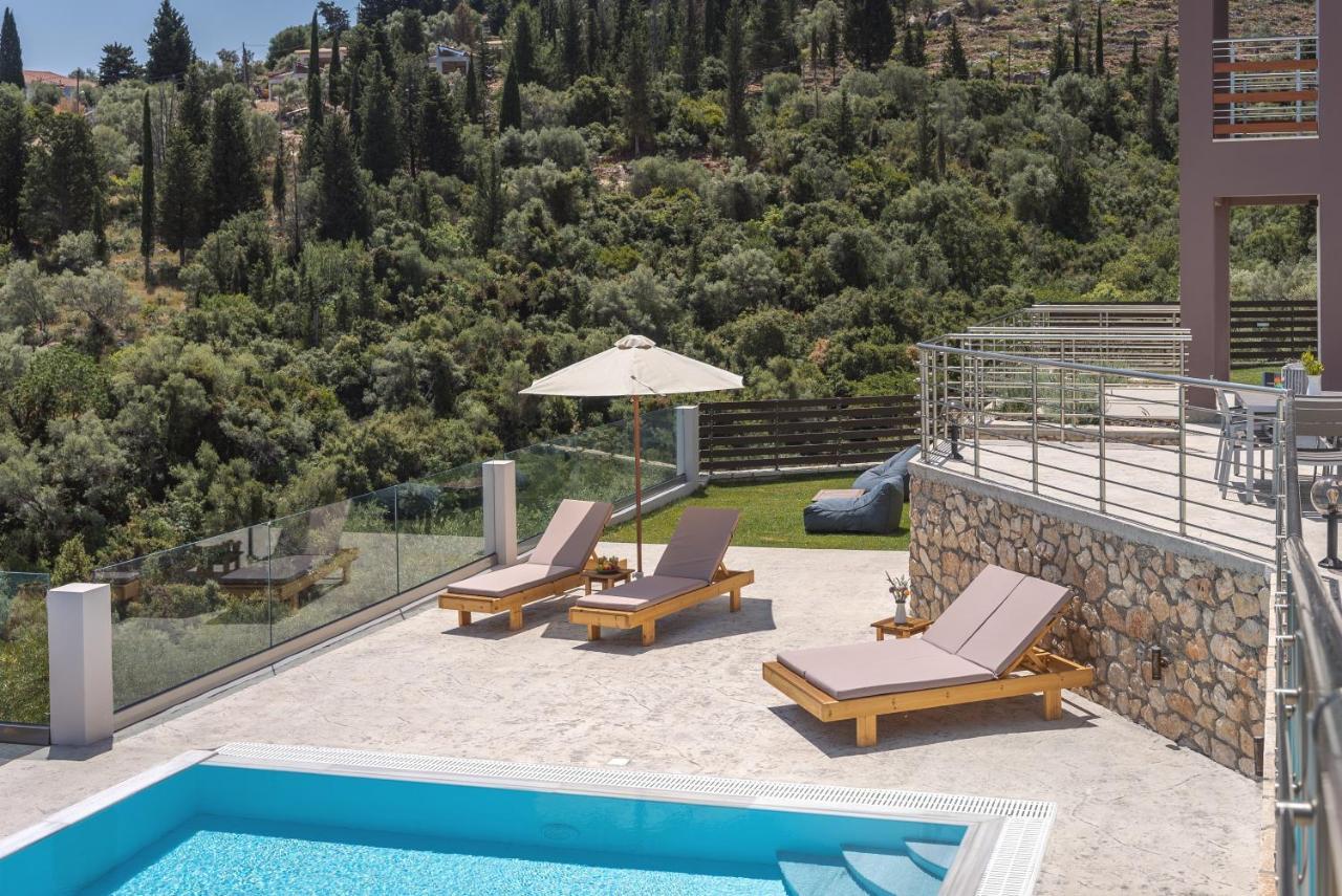 Koumaries Villas ลิเกีย ภายนอก รูปภาพ