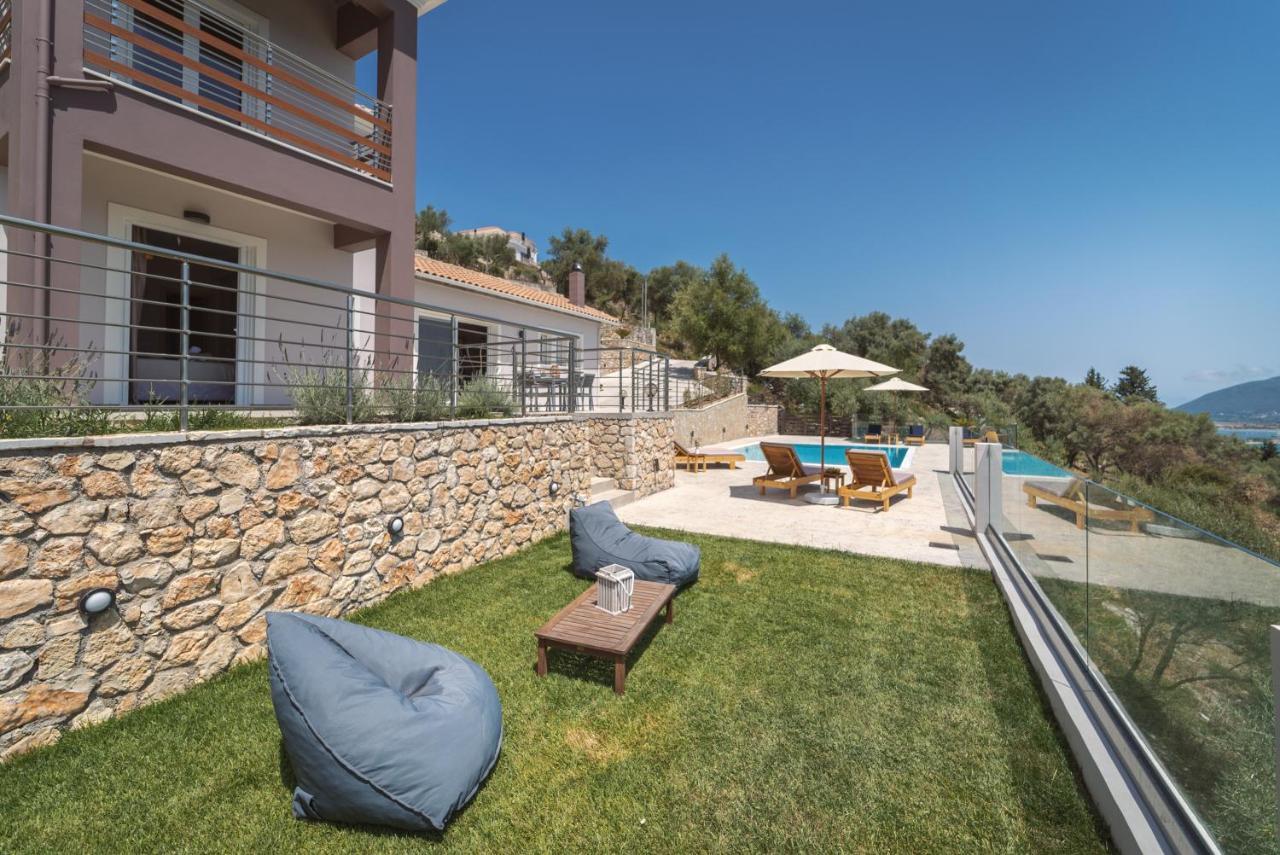 Koumaries Villas ลิเกีย ภายนอก รูปภาพ