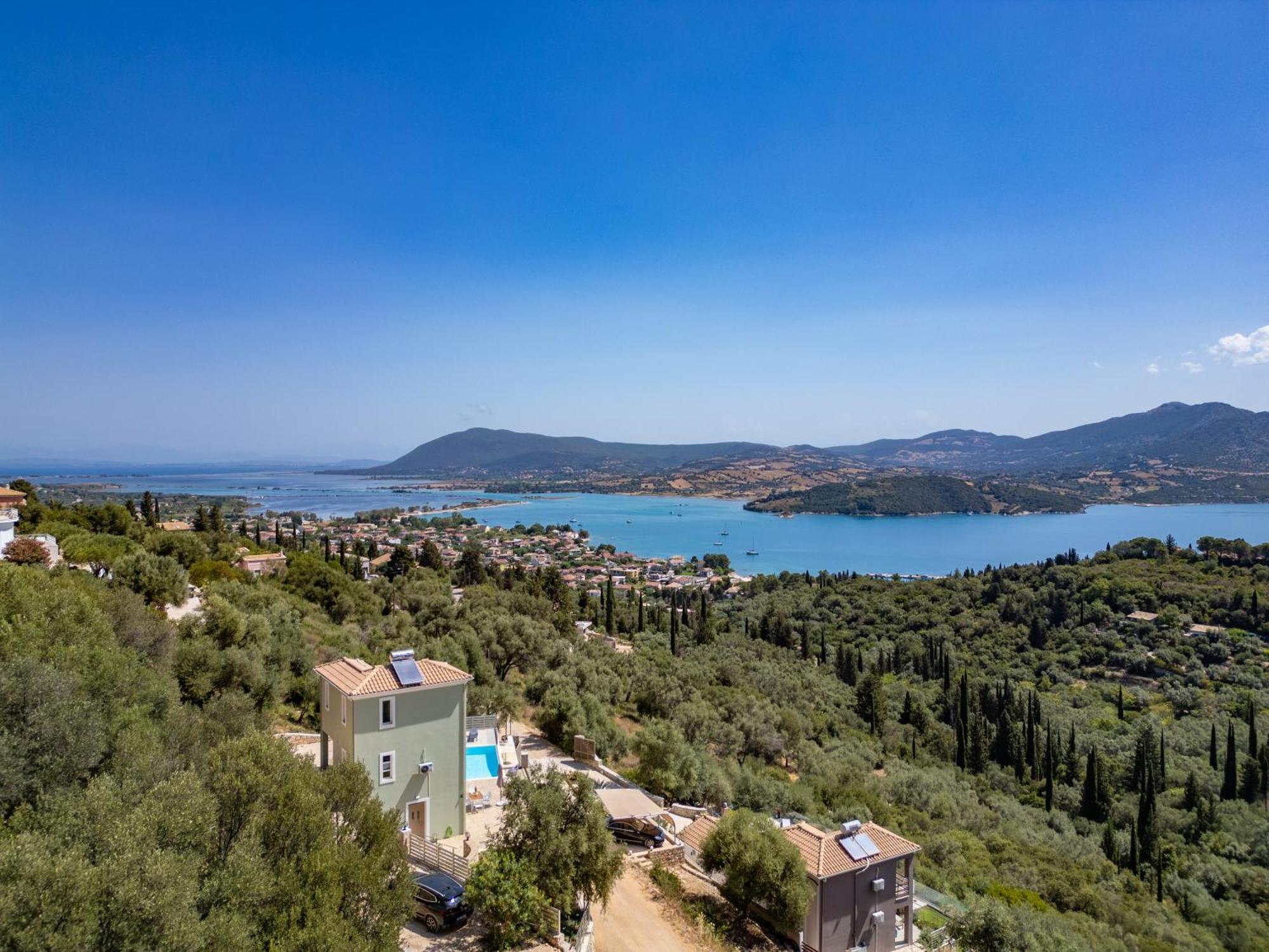 Koumaries Villas ลิเกีย ภายนอก รูปภาพ