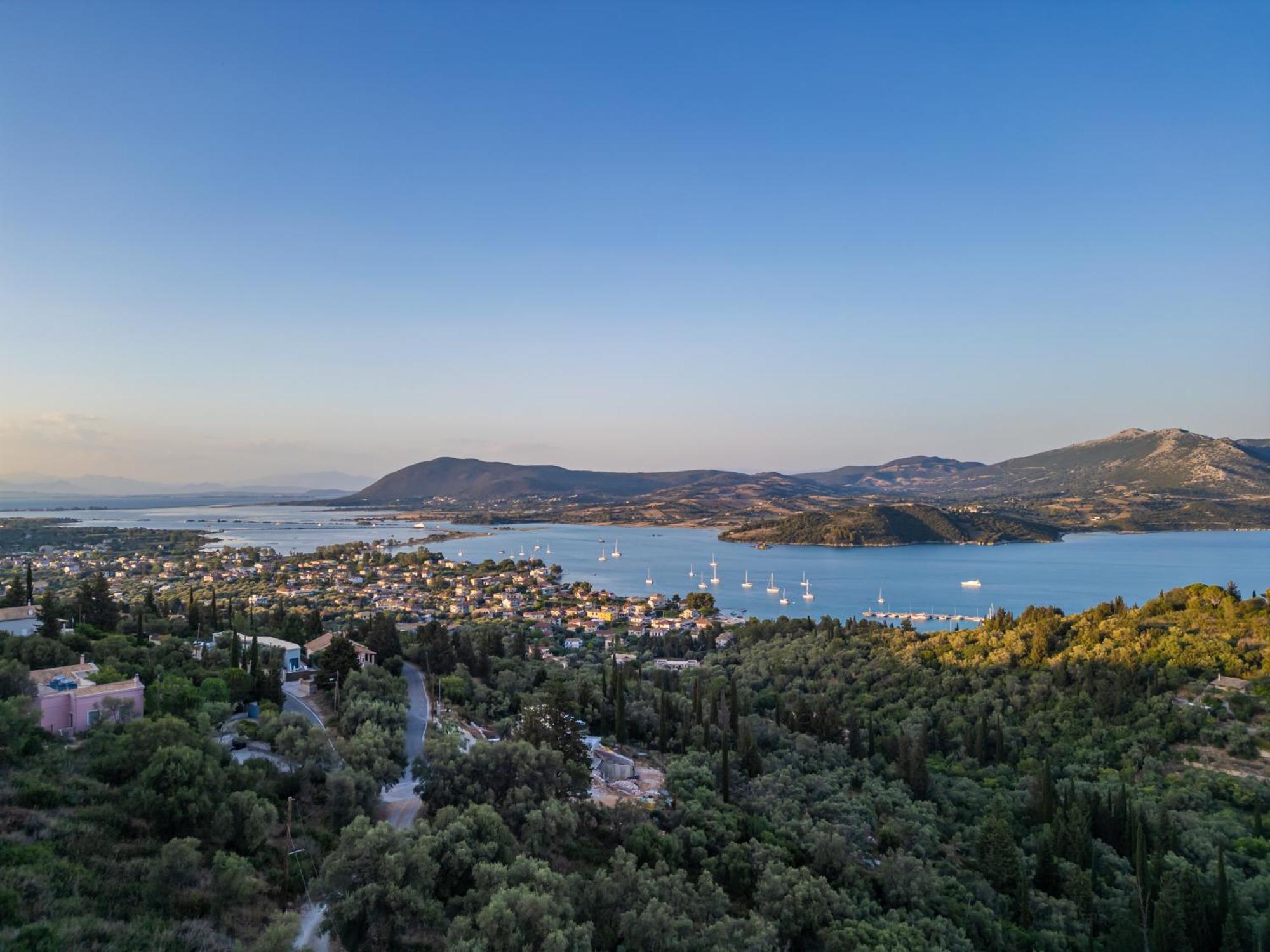 Koumaries Villas ลิเกีย ภายนอก รูปภาพ